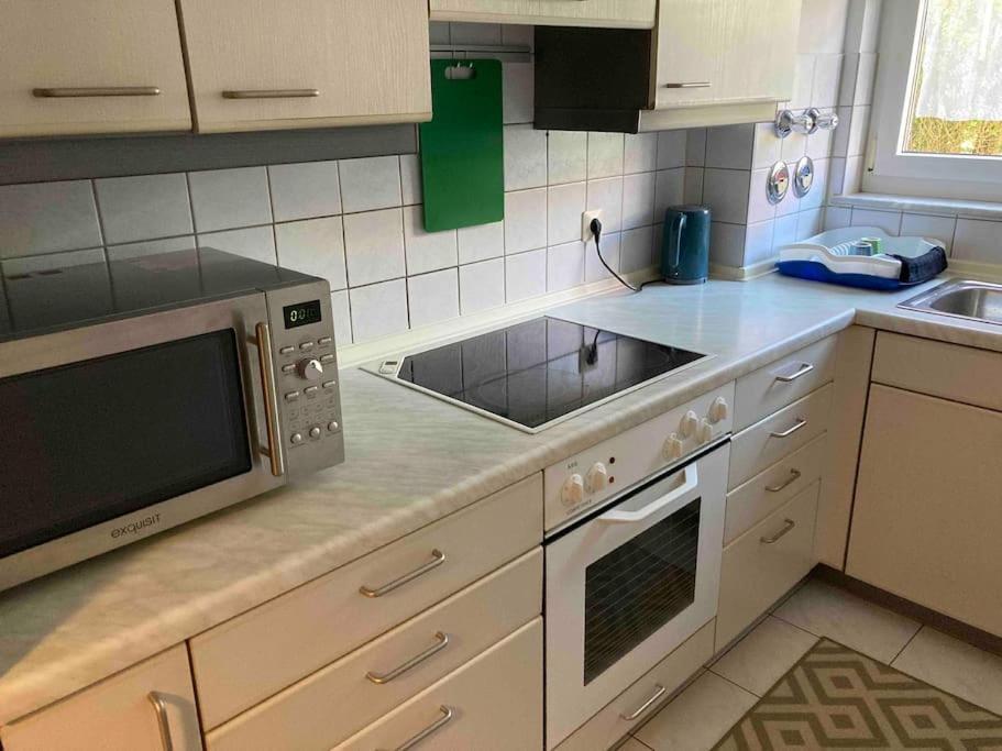 An Der A8 & Dennoch Stadtnah Kirchheim unter Teck Dış mekan fotoğraf